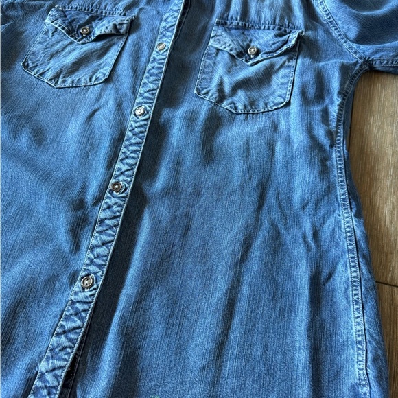 Rails women’s Ashlyn chambray faux leather button down shirt size medium - Picture 7 of 11